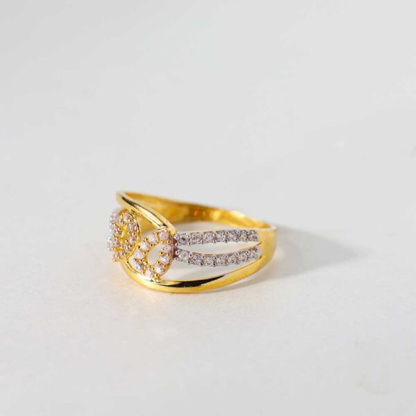 Loop Luxe Gold Ring - Image 3