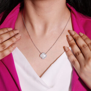 Pearl Clover Pendant