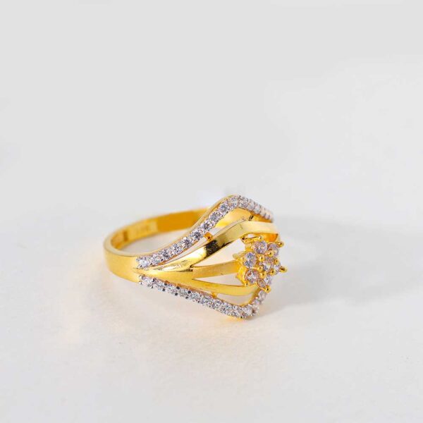 Star Petal Shine Ring - Image 2