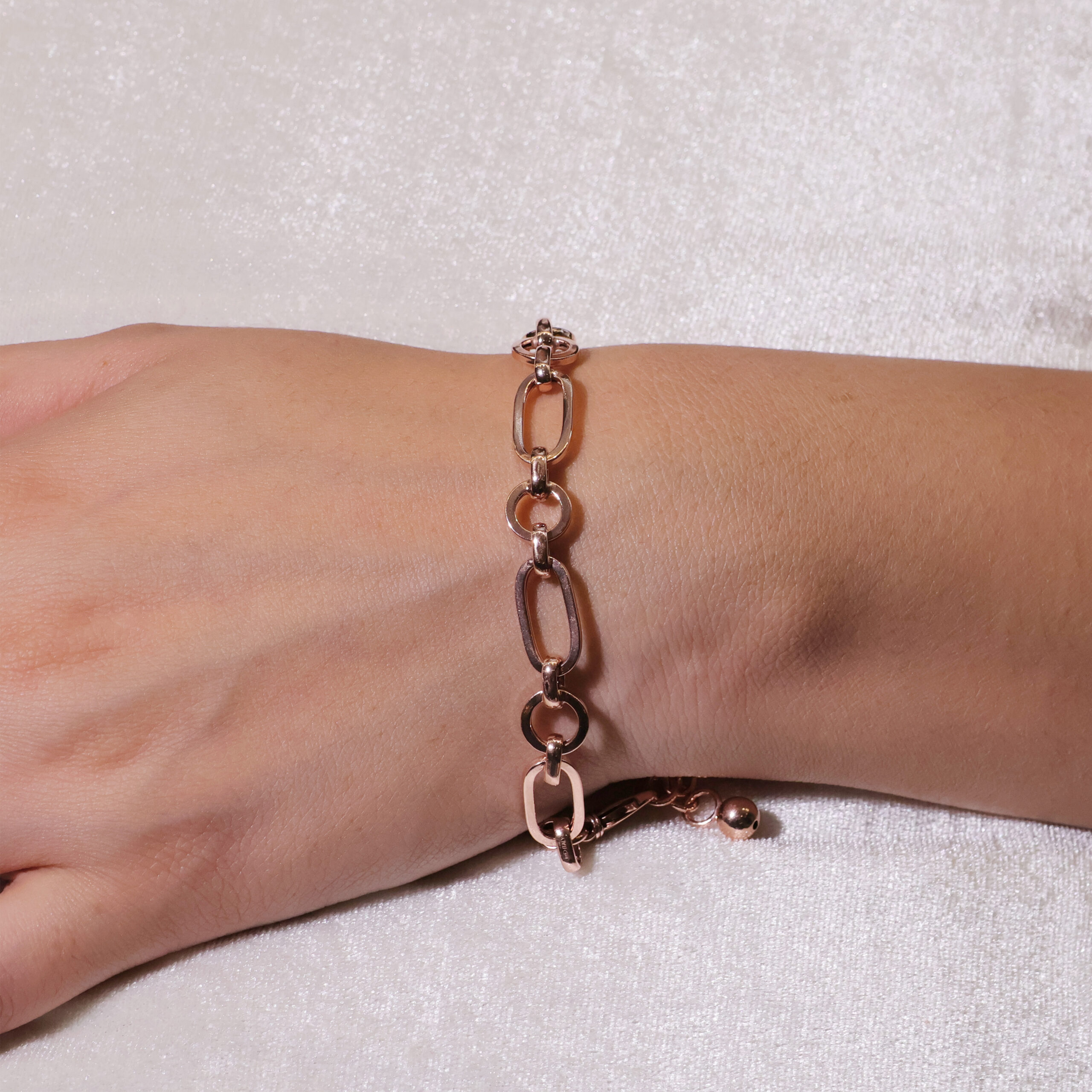 Velvet Chain Rosegold Bracelet