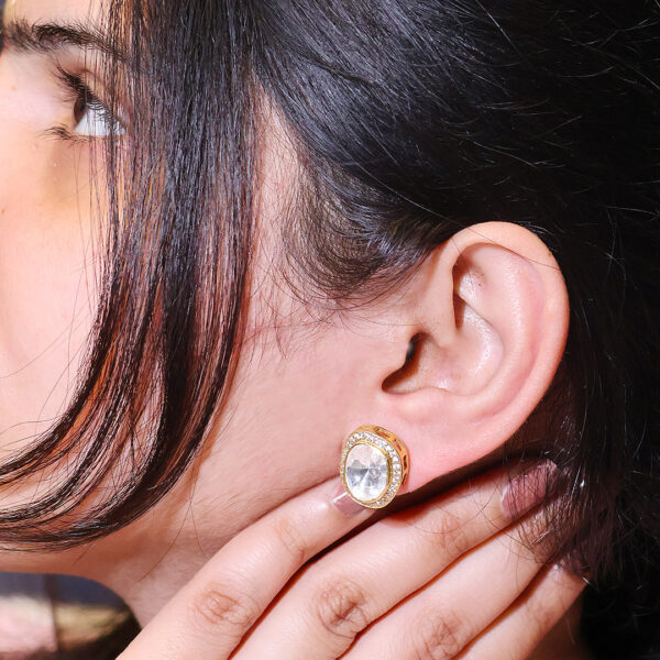 Kundan Glow Studs - Image 5