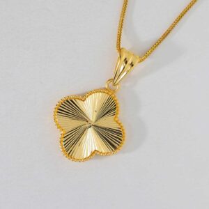 Shine Petal Pendant
