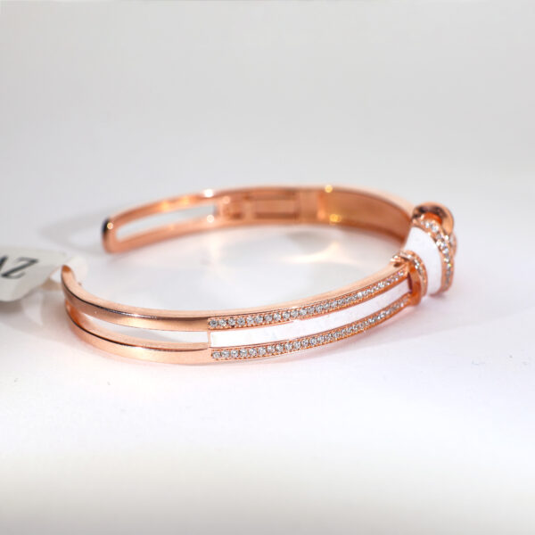 Knot Charm Rosegold Bracelet - Image 3