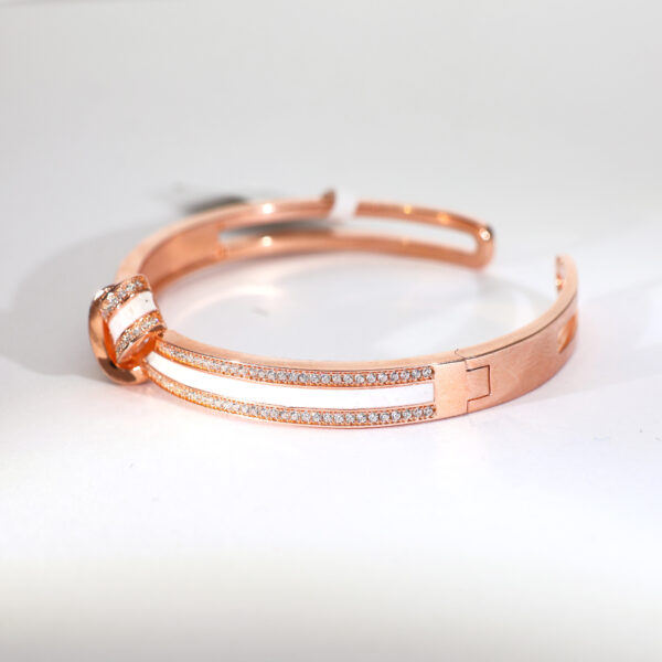 Knot Charm Rosegold Bracelet - Image 4