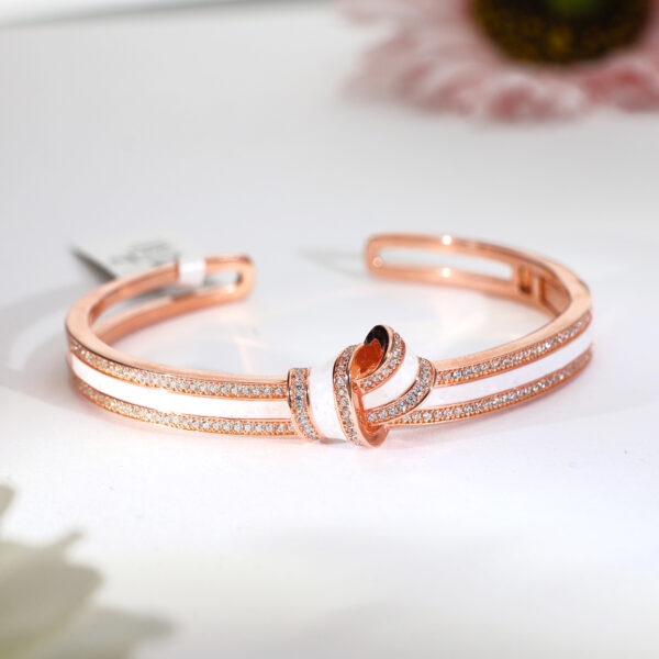 Knot Charm Rosegold Bracelet - Image 5