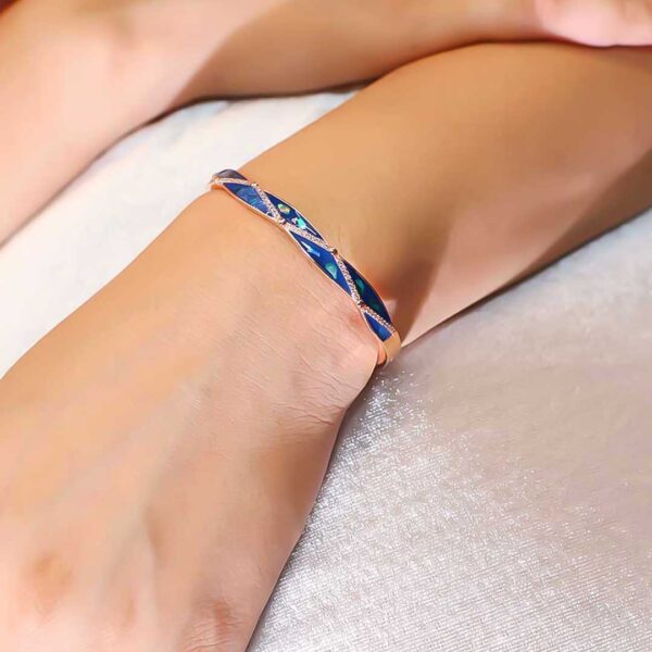 Blue Twist Rosegold Bracelet