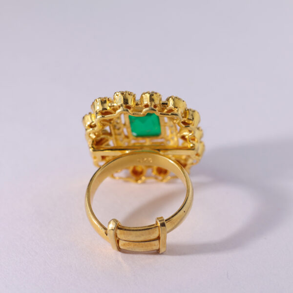 Noor Emerald Bloom Ring - Image 3