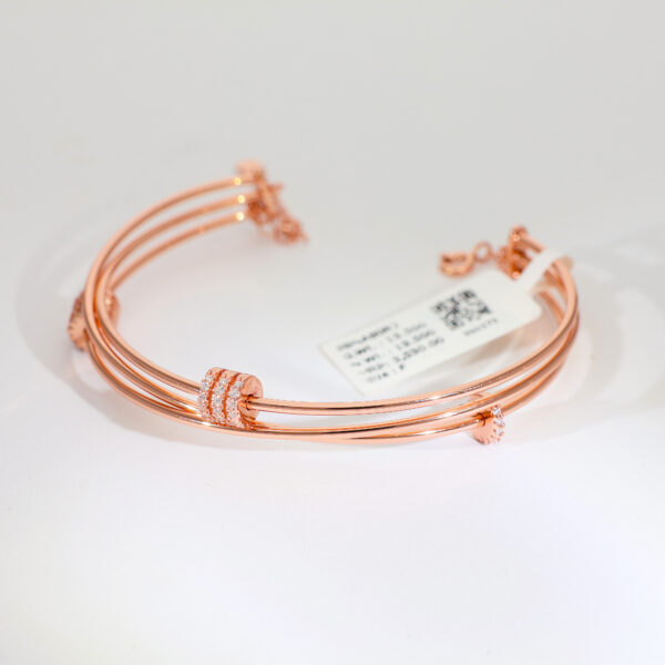 Twirl Spark Rosegold Bracelet - Image 3