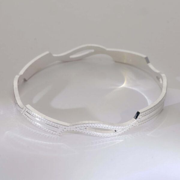 Shine Frame Bangles - Image 4