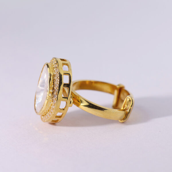 Meher Regal Kundan Ring - Image 3