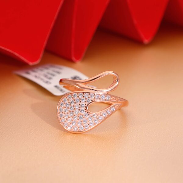 GlowPetal Rosegold Ring - Image 5