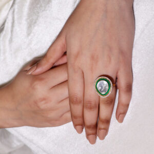 Aayat Emerald Kundan Ring