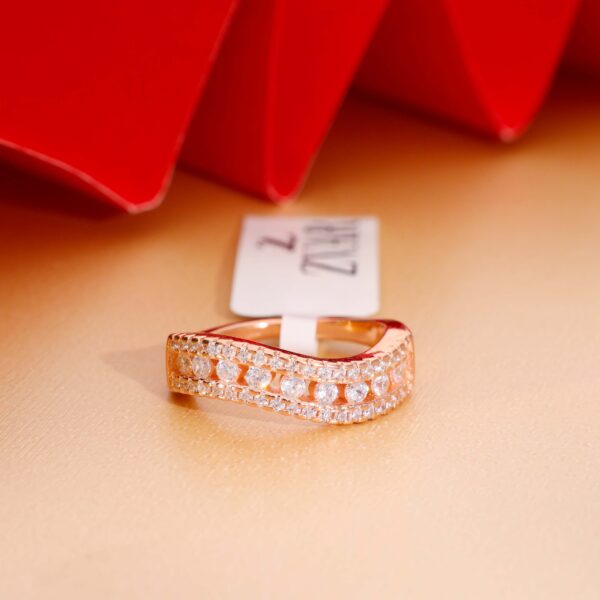 SparkleFlow Rosegold Ring - Image 5