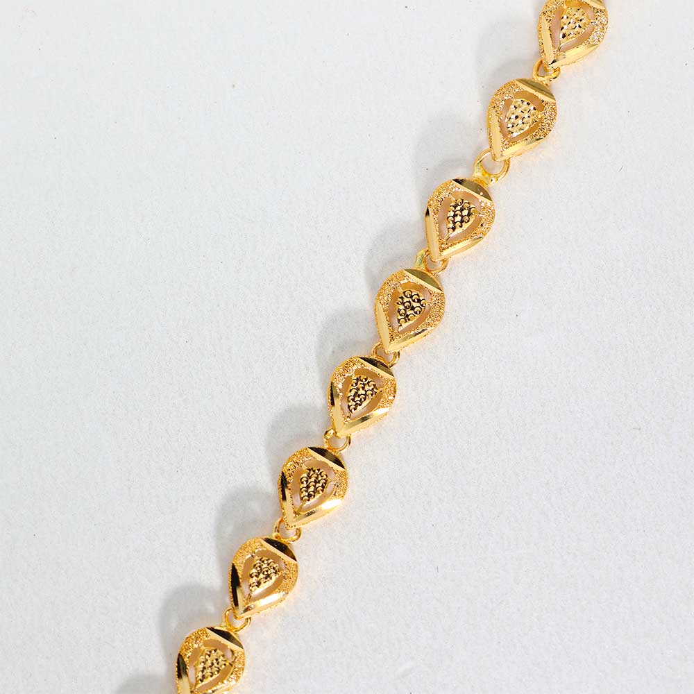 Golden Whirl Bracelet - Image 3