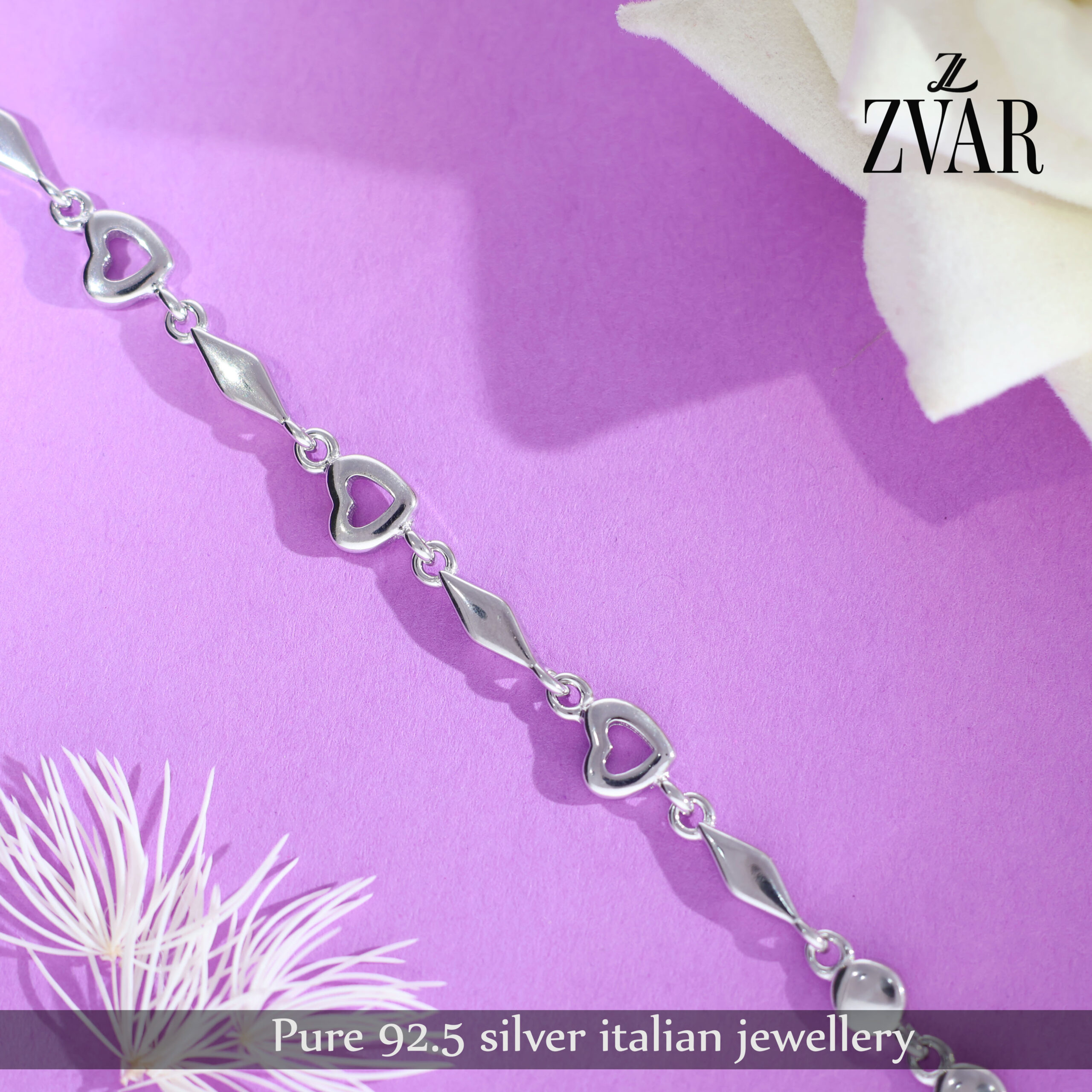Lumi Clover Bracelet - Image 3