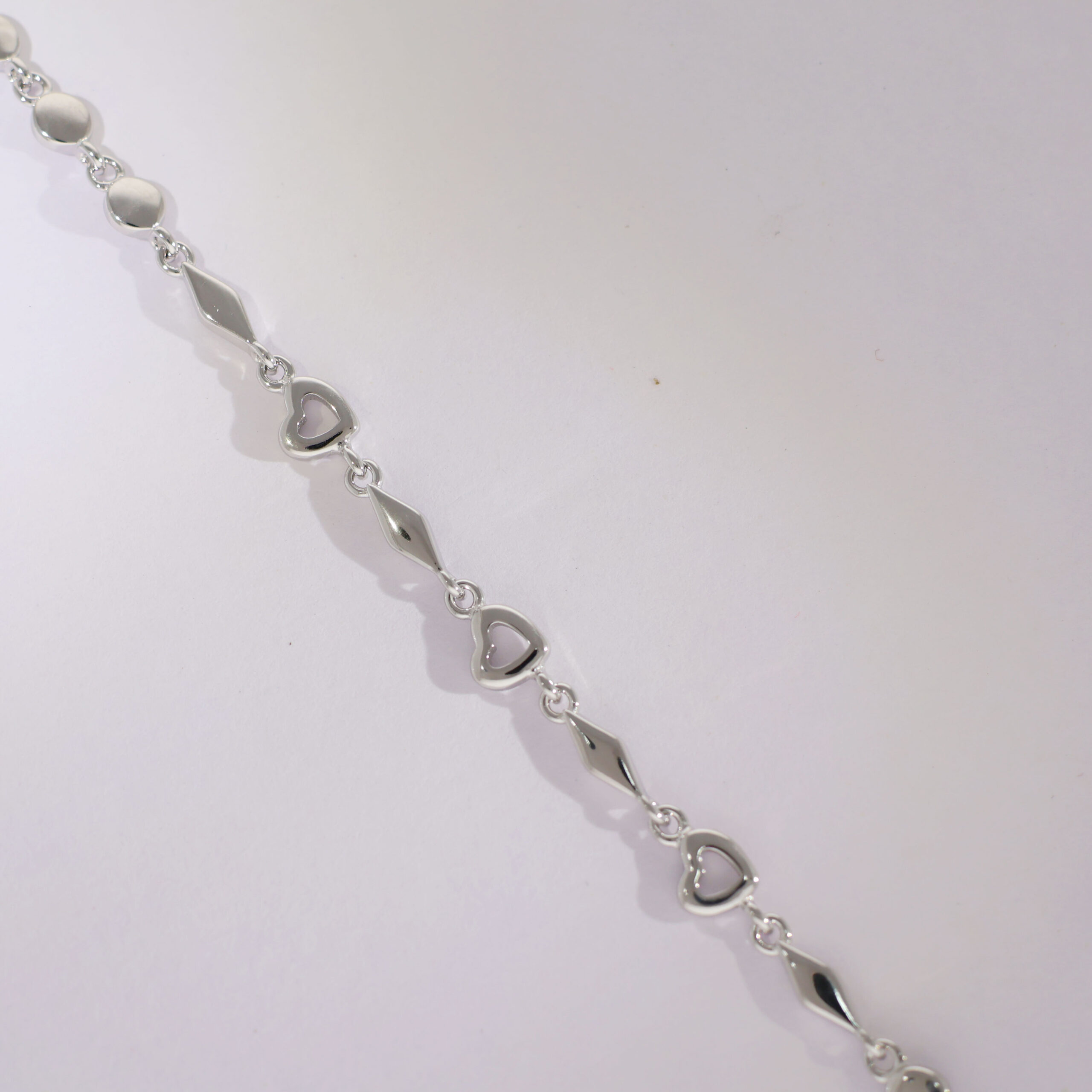 Lumi Clover Bracelet - Image 6