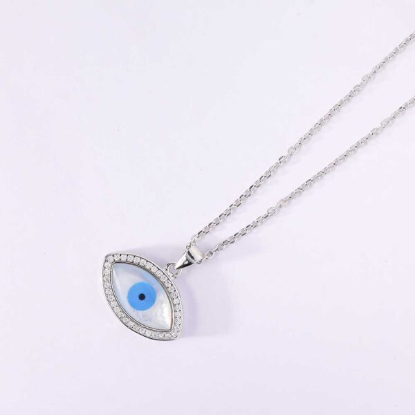 Royal Gleam Pendant - Image 4