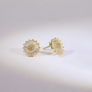 True Shine Rosegold Studs