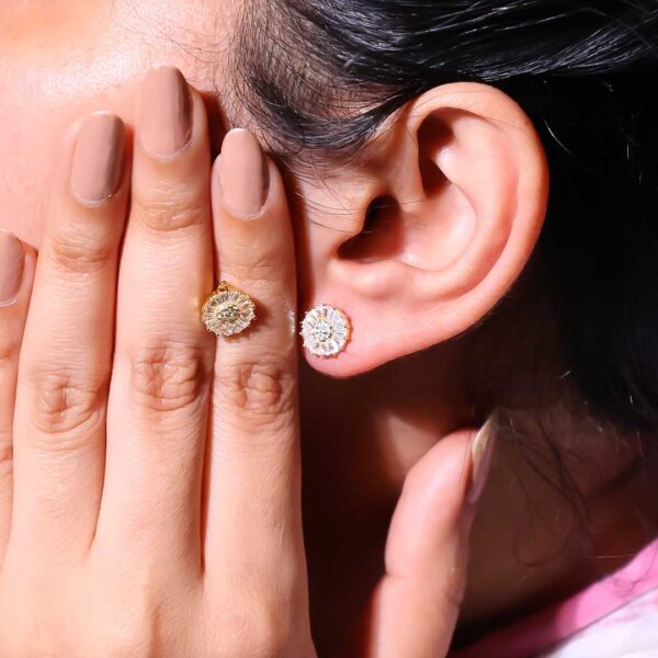 True Shine Rosegold Studs - Image 5