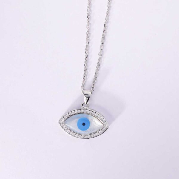 Royal Gleam Pendant - Image 3
