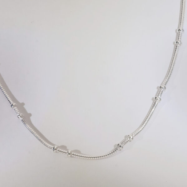 Glintwave Silver Chain - Image 5