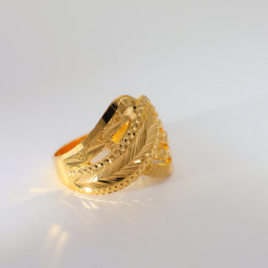 Golden Curve Ladies Ring