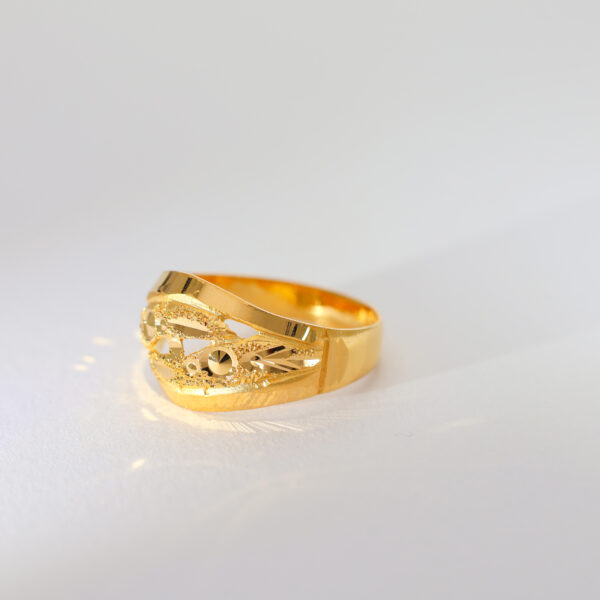 Velvet Glow Ladies Ring - Image 3
