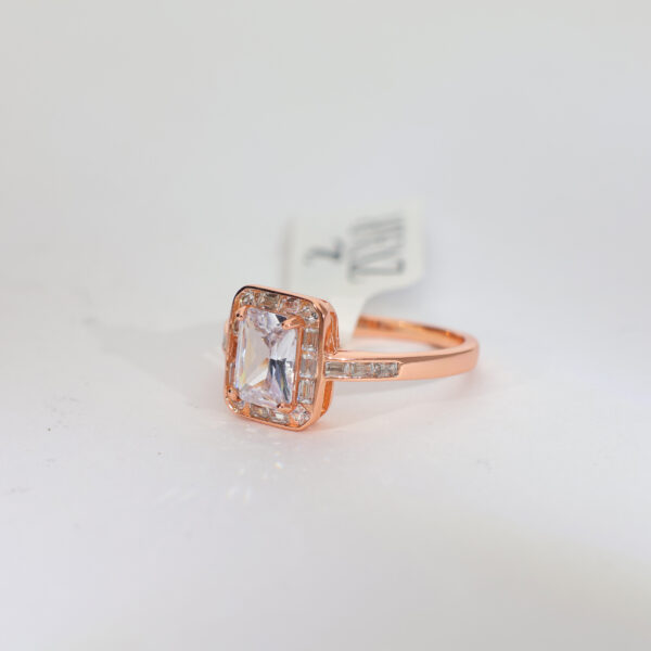 Rosé Radiance Rosegold Ring - Image 3