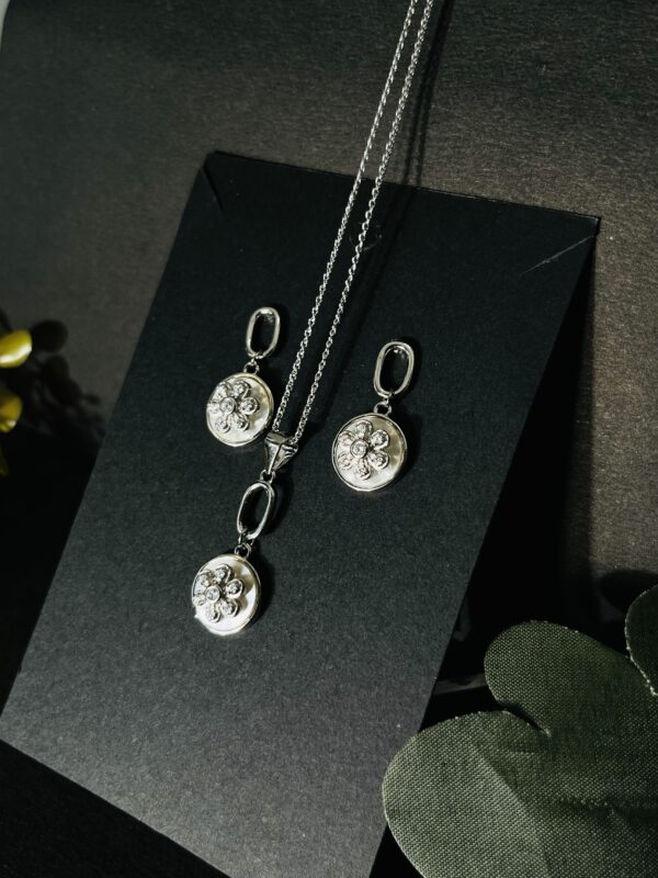 Starburst Radiance Set - Image 6