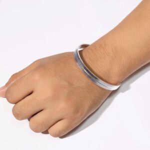 Divyam Sterling Kadha