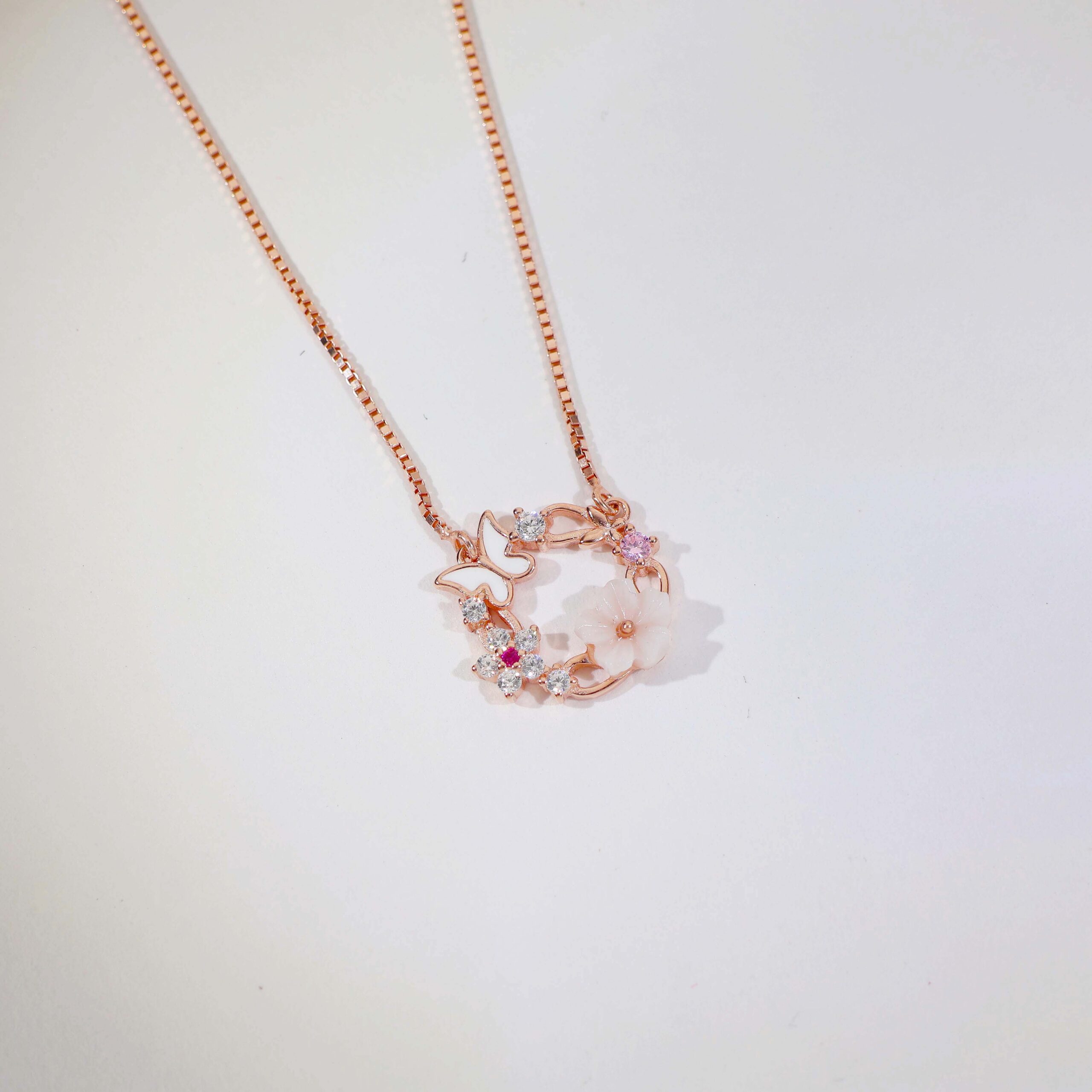 RosyAviary Rosegold Pendant - Image 2