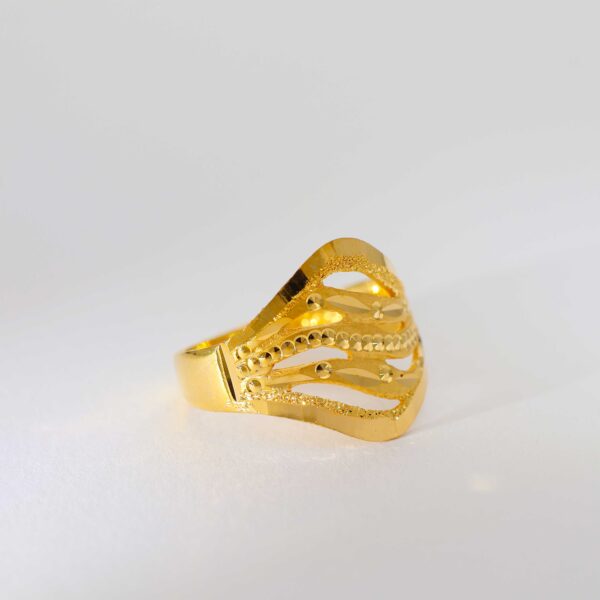 Floral Charm Ladies Ring - Image 4