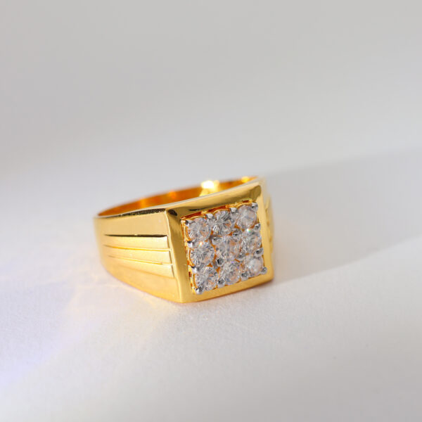 Royal Grid Gents Stone Ring - Image 6