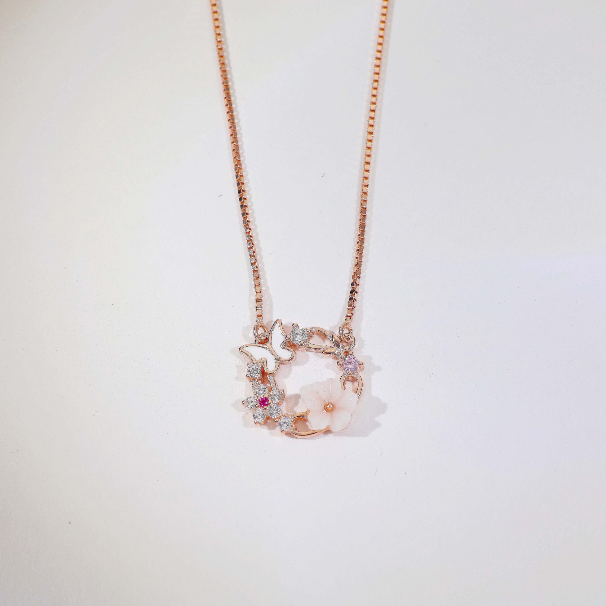 RosyAviary Rosegold Pendant - Image 3