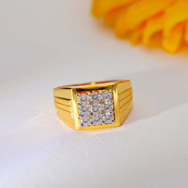 Royal Grid Gents Stone Ring - Image 2
