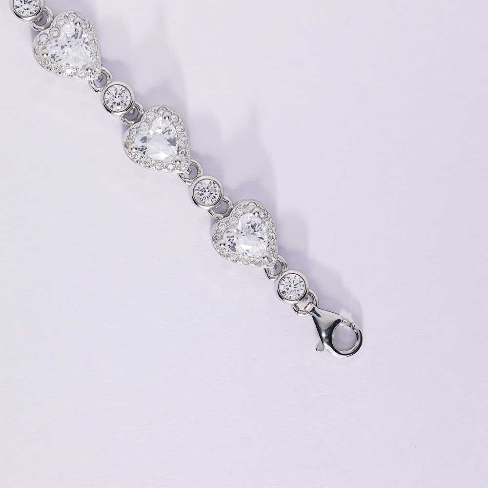 Heartline Elegance Bracelet - Image 5
