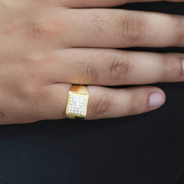 GoldMaze Gents Stone Ring - Image 7