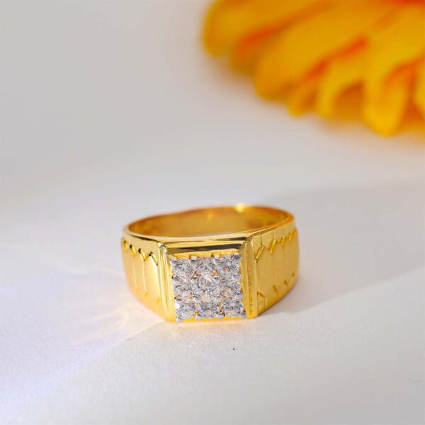 Square Royale Gents Stone Ring - Image 2