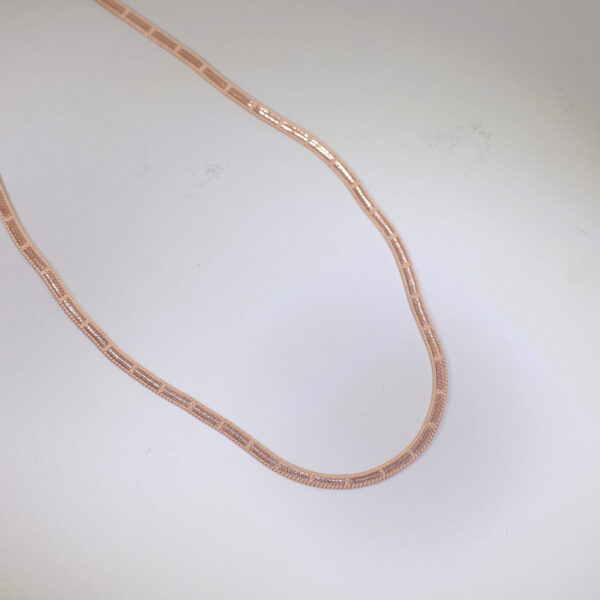 Rosella Luxe Chain - Image 2