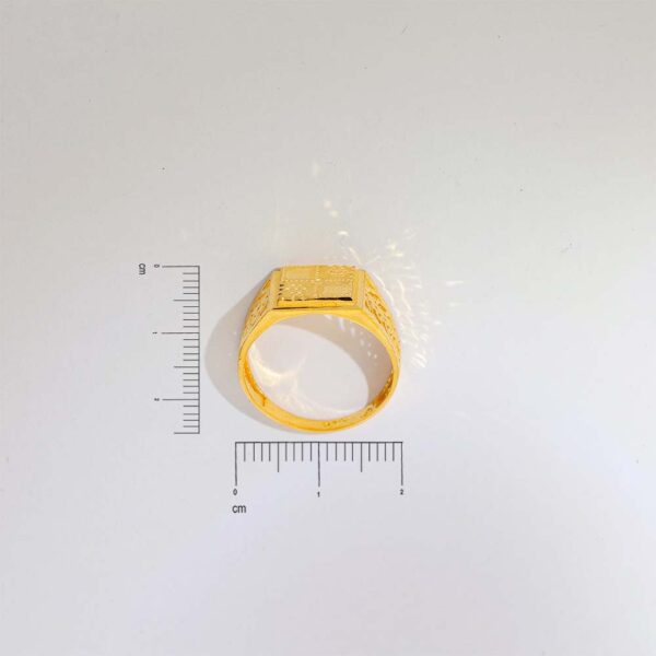 The Golden Crest Mosaic Ring - Image 7