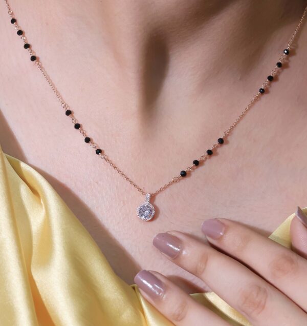 Vivaah Charm Mangalsutra