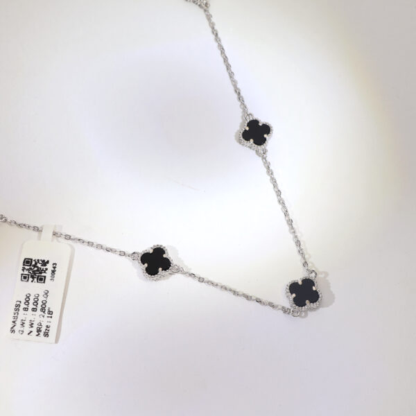 Onyx Clover Pendant - Image 6