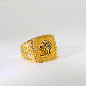 The Apex Mane Ring
