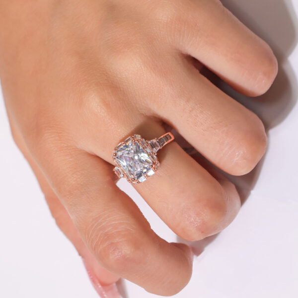CrystalMuse Heirloom Rosegold Ring