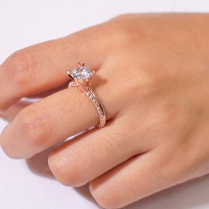 Elaré Solitaire Rosegold Ring