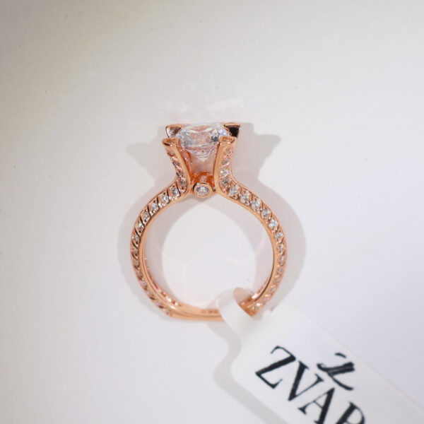 Elaré Solitaire Rosegold Ring - Image 3