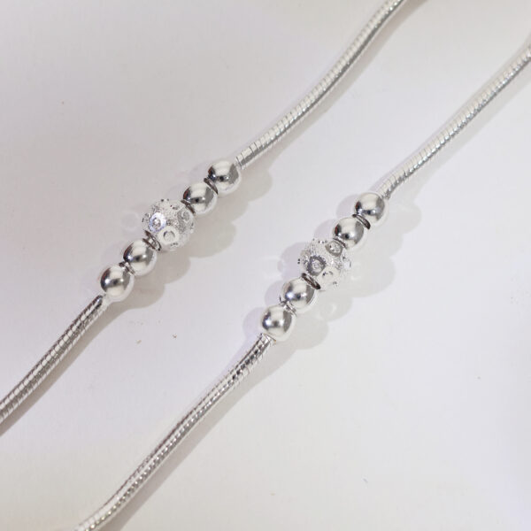 GhunghrooLite Anklets - Image 5