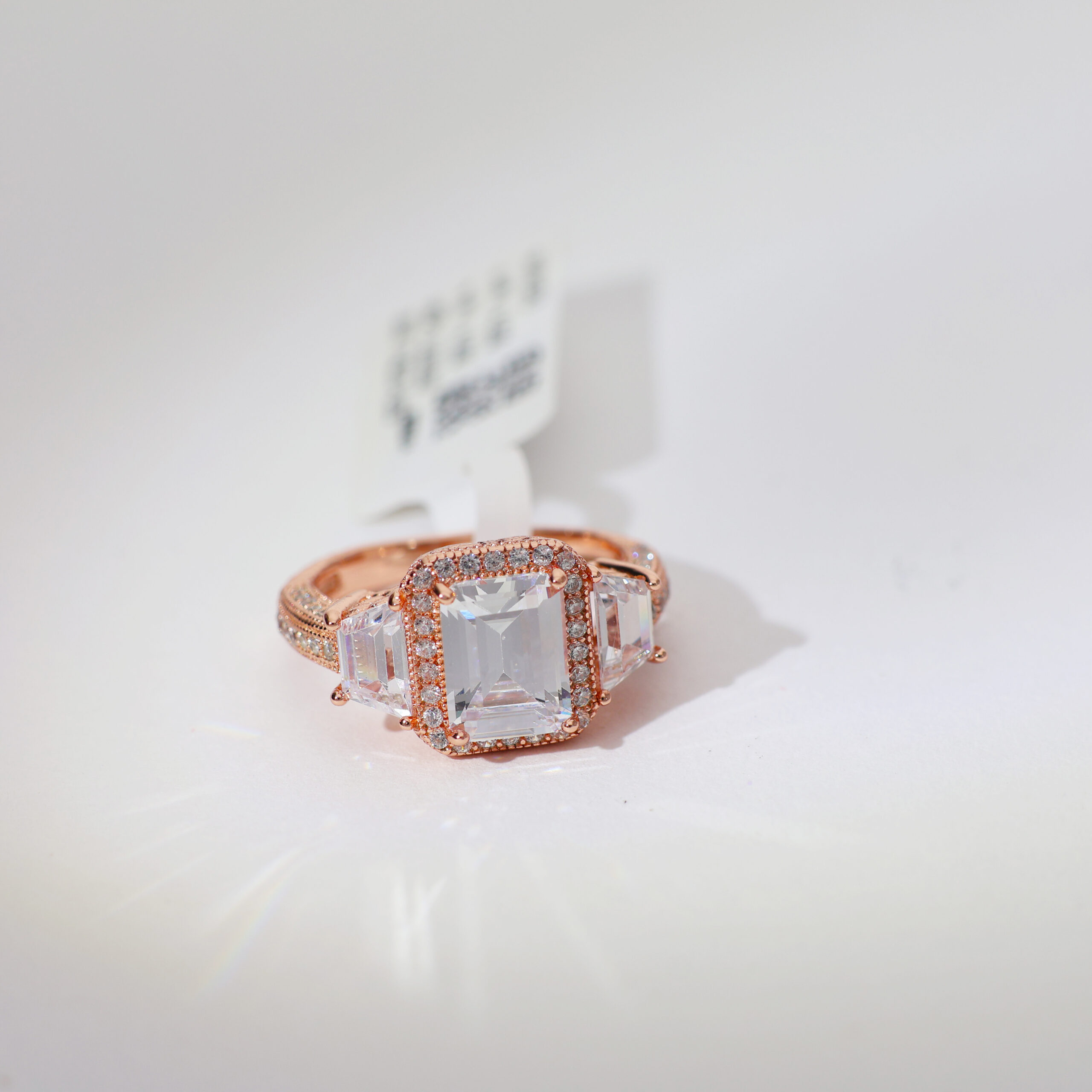 Elaris Regal Rosegold Ring - Image 2