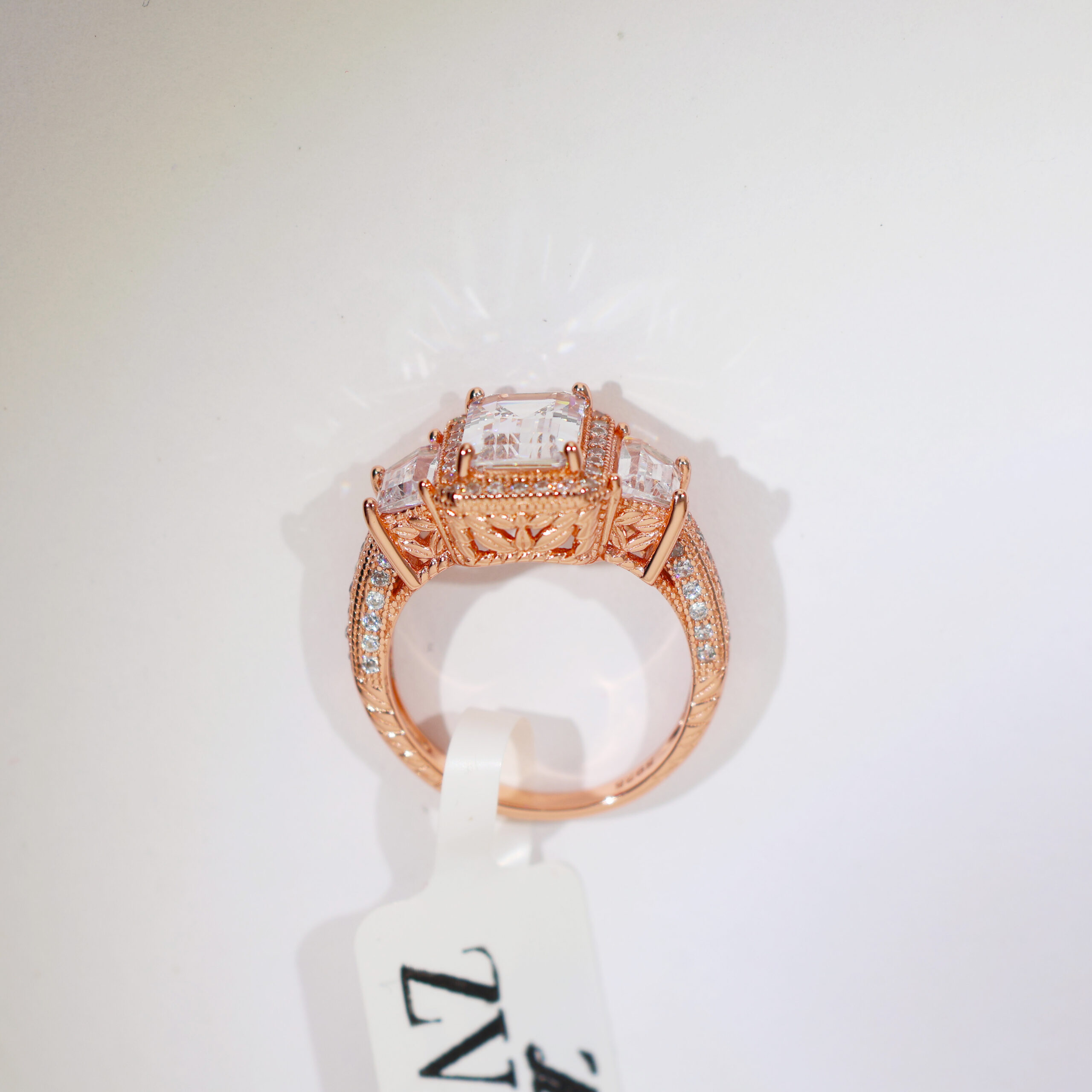 Elaris Regal Rosegold Ring - Image 3