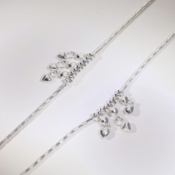 JhumkaRekha Anklets - Image 3